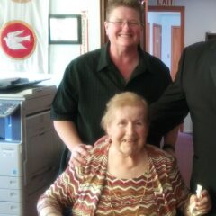 Andi in Billing with her mother